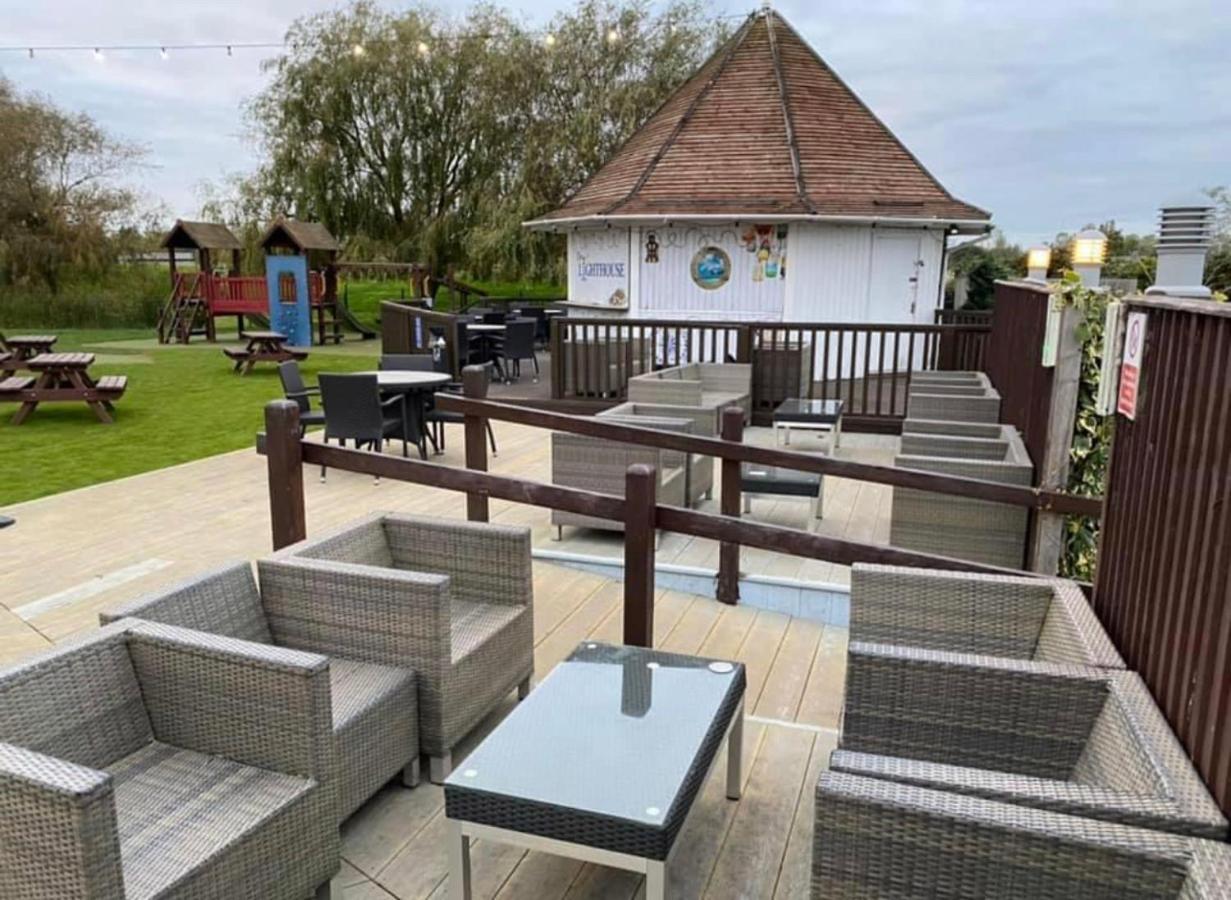 Private Rented Caravan Situated At Southview Holiday Park Winthorpe  Exterior photo